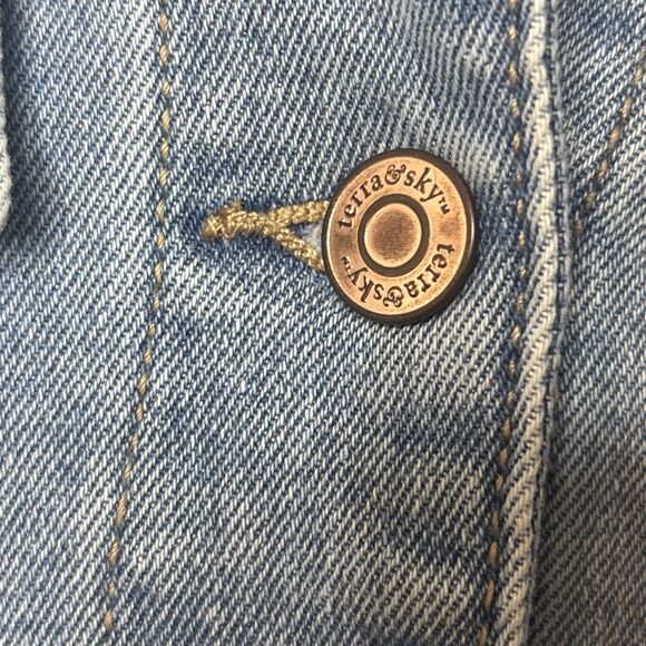 Terra & Sky 0X Denim Jacket Light Wash Button Front Women's Plus Long Sleeve 0X - Picture 4 of 8